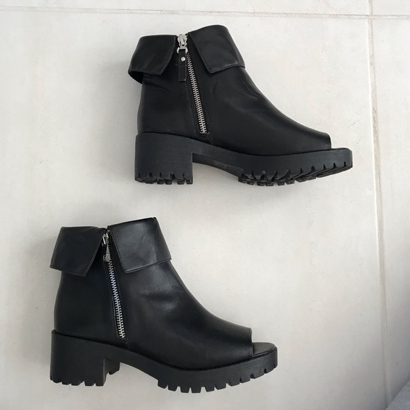 Prima Donna Collection Open Toe Zip Booties - Picture 3 of 8